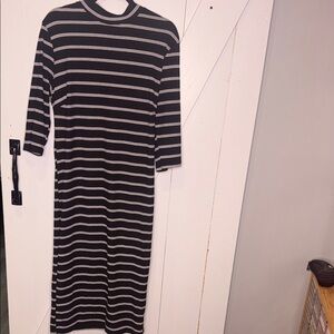Preloved Shein black and white stripe dress size XL